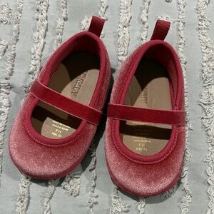 Old Navy Red Velvet Kids Dress Shoes